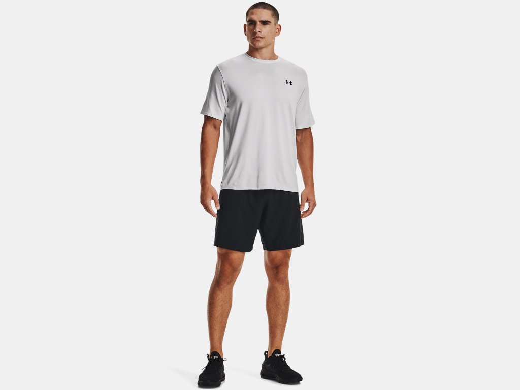 Shorts UNDER ARMOUR tejidos con gráfico UA para hombre