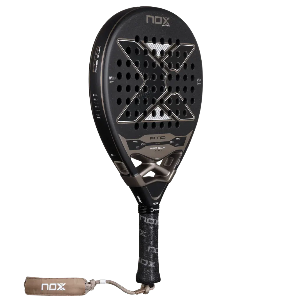 PALA AT10 Pro Cup HARD by Agustín Tapia